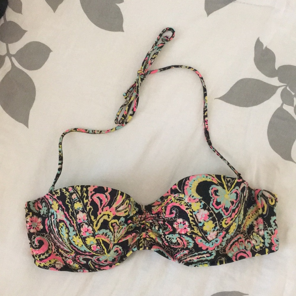Victoria’s Secret Bikini Top